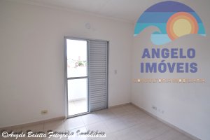 Apartamento á venda no bairro Centro em Peruíbe
