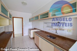 Apartamento á venda no bairro Centro em Peruíbe