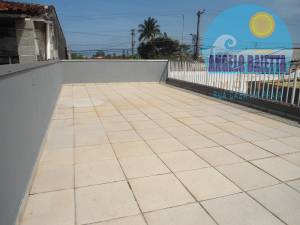 Casa á venda no bairro Arpoador em Peruíbe, á 400 metros da praia