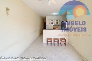 Casa á venda no bairro Cidade Nova Peruíbe em Peruíbe