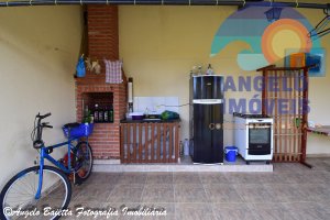 Casa á venda no bairro São José em Peruíbe