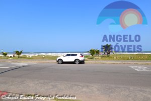 Terreno frente mar á venda no bairro Beira Mar em Peruíbe