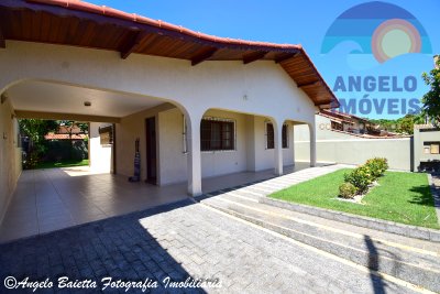 Casa em Peruíbe para venda