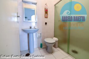 Casa á venda no bairro Icaraiba em Peruíbe