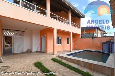 Casa em Peruíbe para venda