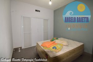 Sobrado Triplex á venda no bairro Oásis em Peruíbe