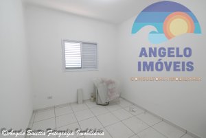 Casa á venda no bairro São João Batista em Peruíbe