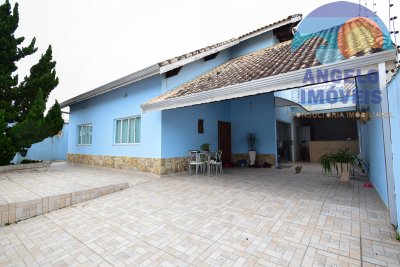 Casa em Peruíbe para venda
