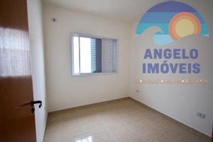 Casa para venda no bairro Ribamar em Peruibe
