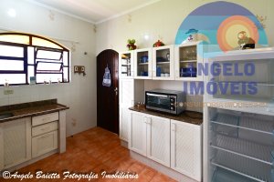 Casa lado praia á venda, 2 lotes, no bairro Oasis em Peruíbe