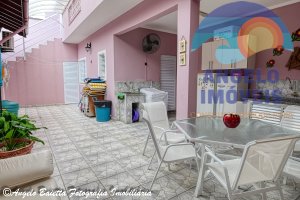 Casa para venda no bairro Tres Marias, entre 400 e 800 metros da praia