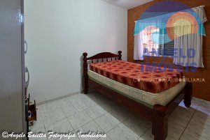 Casa lado praia á venda no bairro Cidade Nova Peruíbe em Peruíbe