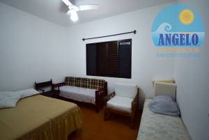 Casa com 2 dormitorios á 200 metros da praia