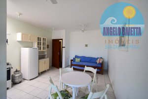 Apartarmento lado praia á venda no bairro São José em Peruíbe