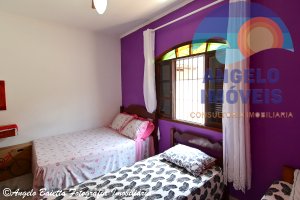 Casa á venda no bairro Florida em Peruíbe