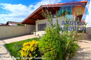 Casa á venda no bairro São João Batista em Peruíbe