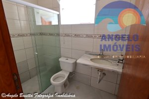 Casa á venda no bairro Ribamar em Peruibe