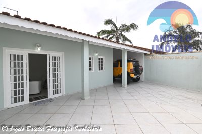 Casa em Peruíbe para venda