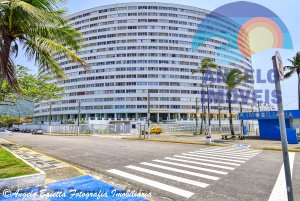 Apartamento frente mar á venda no bairro Centro em Peruíbe