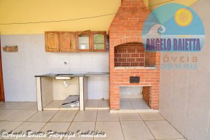 Casa á venda no bairro Jangada em Peruíbe