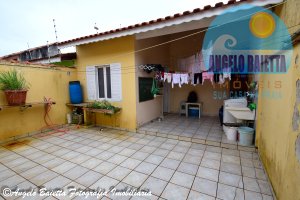 Casa á venda no bairro Park Daville em Peruíbe
