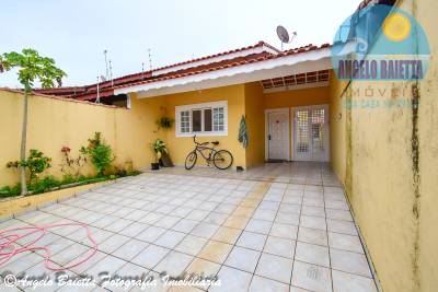 Casa em Peruíbe para venda