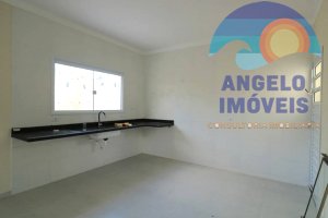 Casa com 3 dormitórios á venda no bairro Cidade Nova Peruíbe em Peruíbe