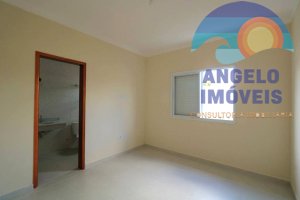 Casa com 3 dormitórios á venda no bairro Cidade Nova Peruíbe em Peruíbe