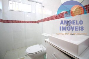 Casa lado praia á venda no bairro Imperador em Peruíbe