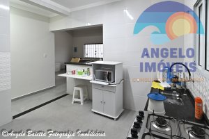 Casa com piscina pa venda no bairro Icaraiba em Peruíbe