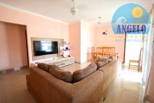Casa com 3 dormitórios, Cidade Nova Peruíbe, entre 400 e 800 metros da praia