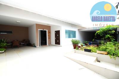 Casa em Peruíbe para venda