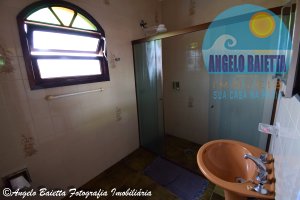 Sobrado com piscina, 7 dormitórios á venda no bairro Imperador em Peruíbe