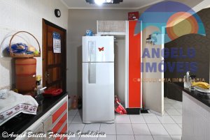 Casa á venda no bairro Jardim Marcia em Peruíbe