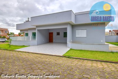 Casa em Peruíbe para venda