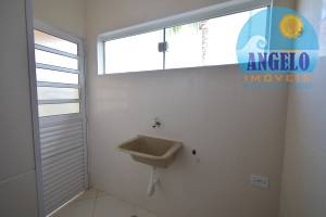 Casa para venda no bairro Jardim Peruibe em Peruíbe