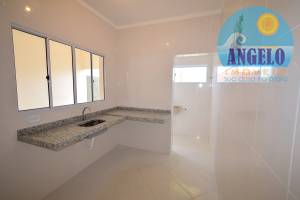 Casa para venda no bairro Jardim Peruibe em Peruíbe