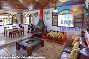 Casa á venda no bairro Oásis em Peruíbe