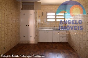 Casa á venda no bairro Barra de Jangada em Peruíbe