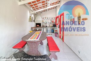 Casa lado praia á venda no bairro Cidade Nova Peruíbe em Peruíbe