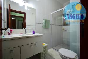 Casa para venda no bairro Imperador em Peruíbe, entre 400 e 800 metros da praia