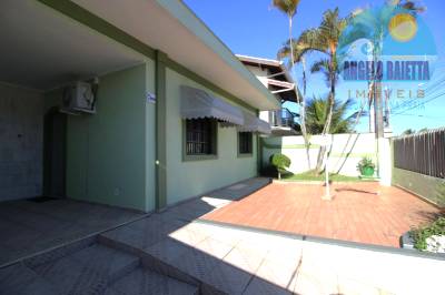 Casa em Peruíbe para venda
