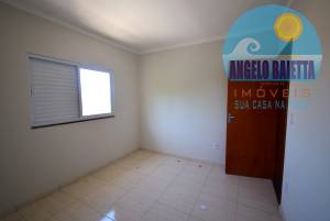 Casa á venda no bairro Stella Maris em Peruíbe com pagamento facilitado
