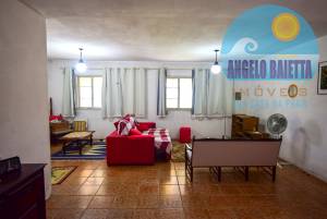 Casa á venda no bairro Cidade Nova Peruíbe em Peruíbe