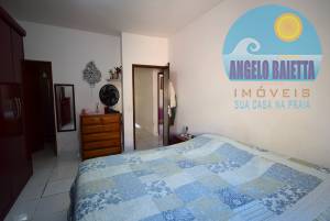 Casa á venda no bairro Três Marias em Peruíbe, entre 400 e 800 metros da praia