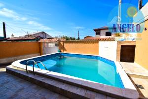 Casa terrea, piscina, 3 dormitótios, Jangada, á 200 metros da praia