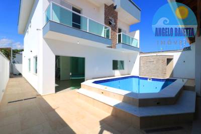 Casa em Peruíbe para venda