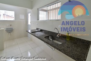 Casa para venda no bairro Jardim Peruibe em Peruibe