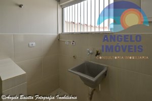 Casa para venda no bairro Jardim Peruibe em Peruibe
