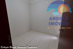 Casa para venda no bairro Jardim Peruibe em Peruibe